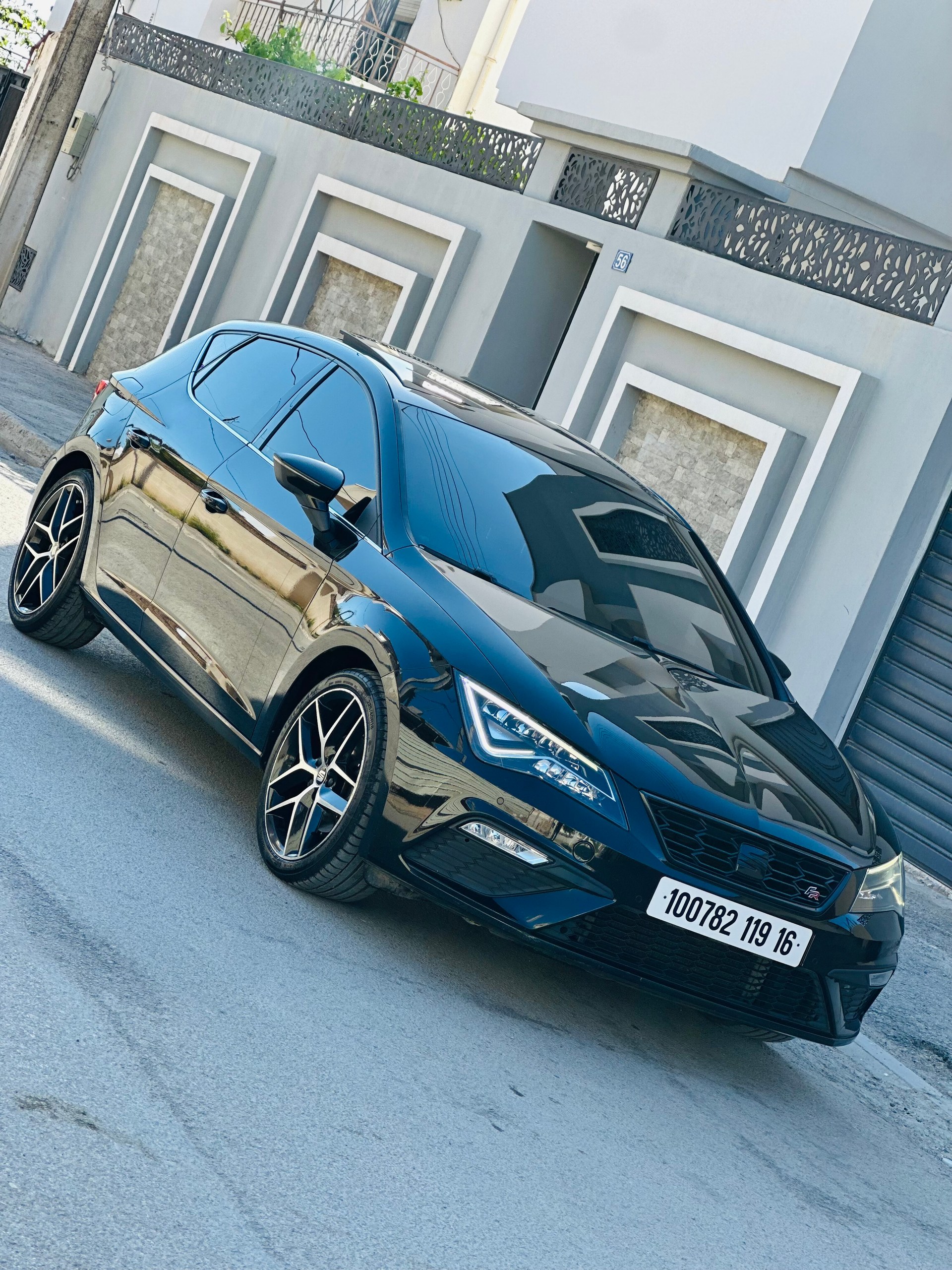 Seat Leon fr beats 2019 – photo 1