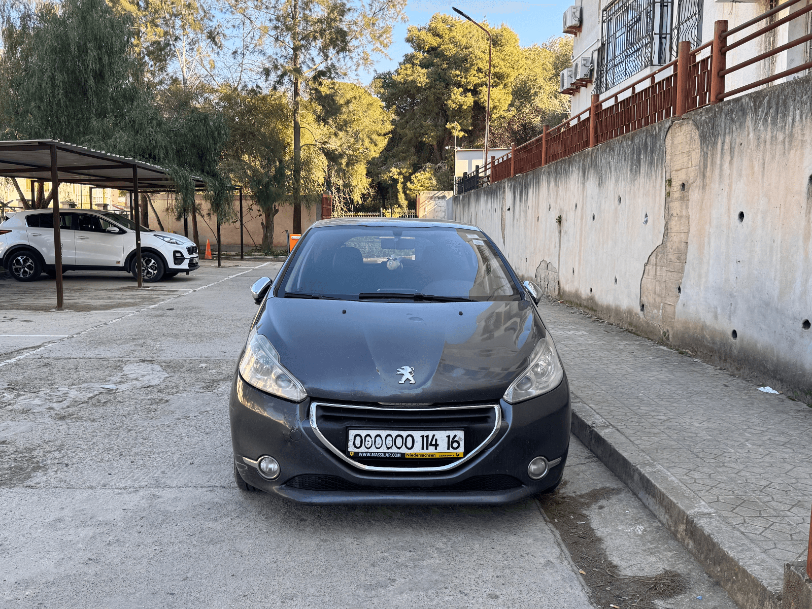 Peugeot 208 2014 – photo 1
