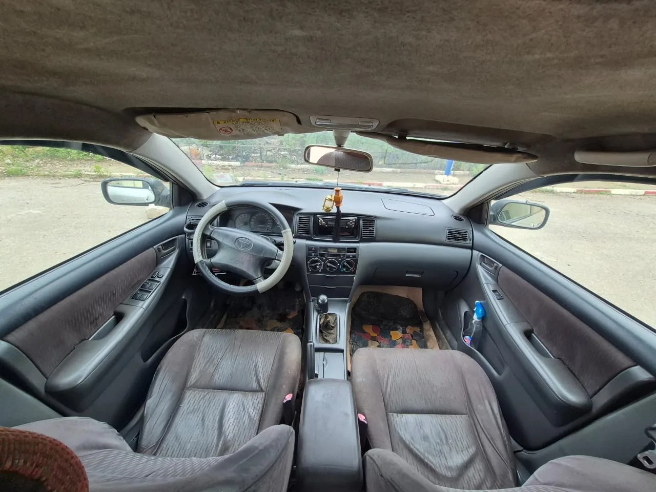 Toyota Corolla 2005 – photo 1