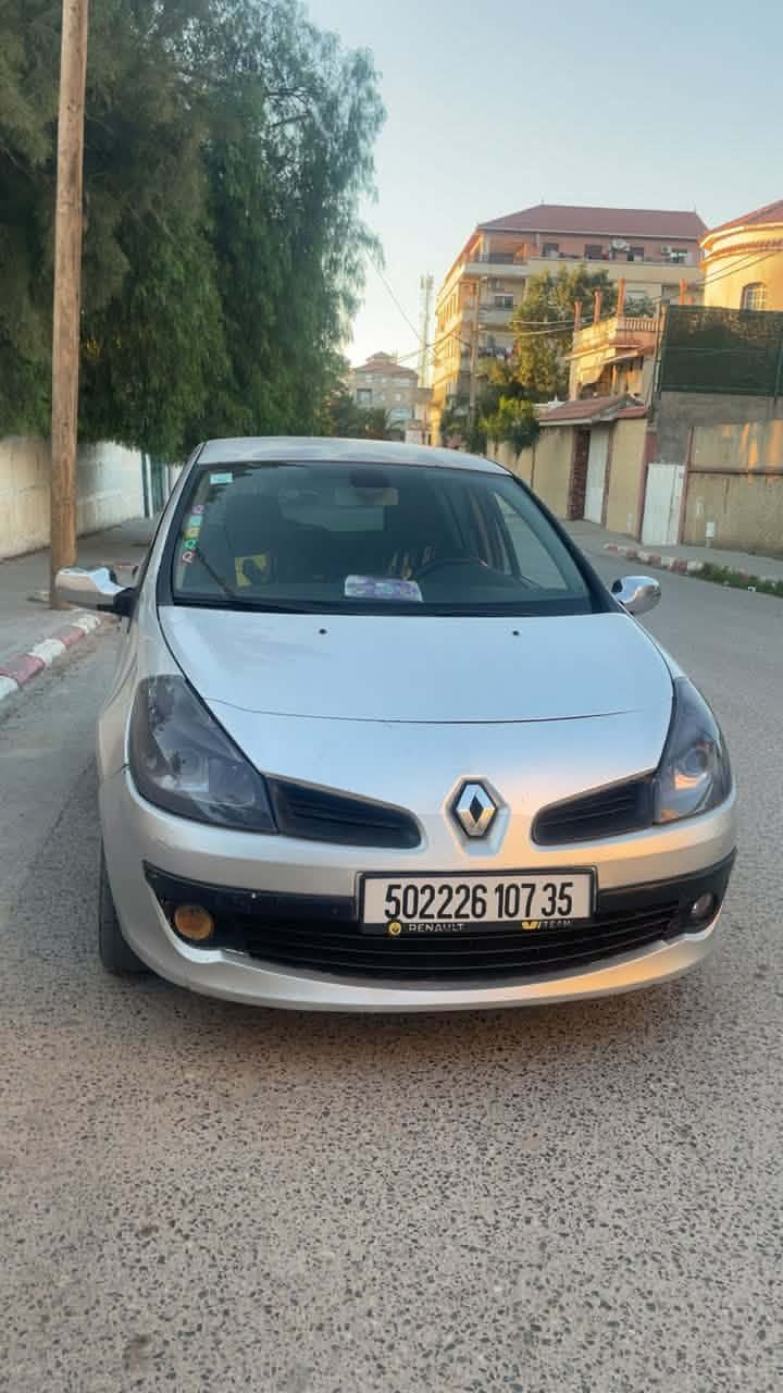 Renault Clio 3 2007 – photo 1