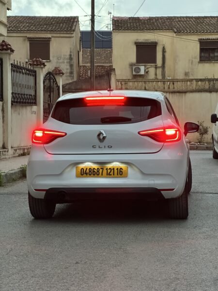 Clio 5