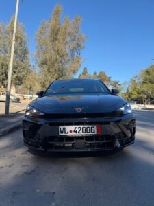 Cupra Leon 2025 etsi