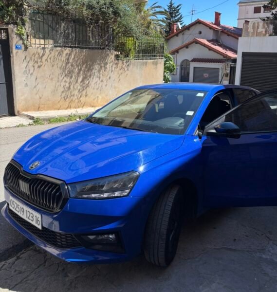 Fabia 2023 1.0 Tsi 95 chv boîte 5